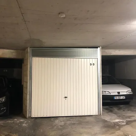 Sea View - Quiet Location, Air Conditioning & Parking * Antibes