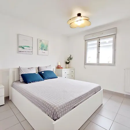 Apartament Sea View - Quiet Location, Air Conditioning & Parking Antibes