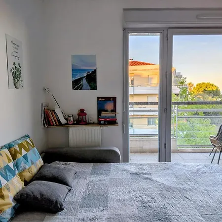 Sea View - Quiet Location, Air Conditioning & Parking * Antibes