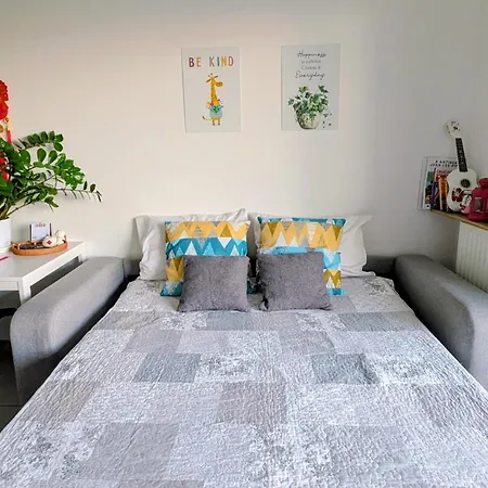 Sea View - Quiet Location, Air Conditioning & Parking Appartement